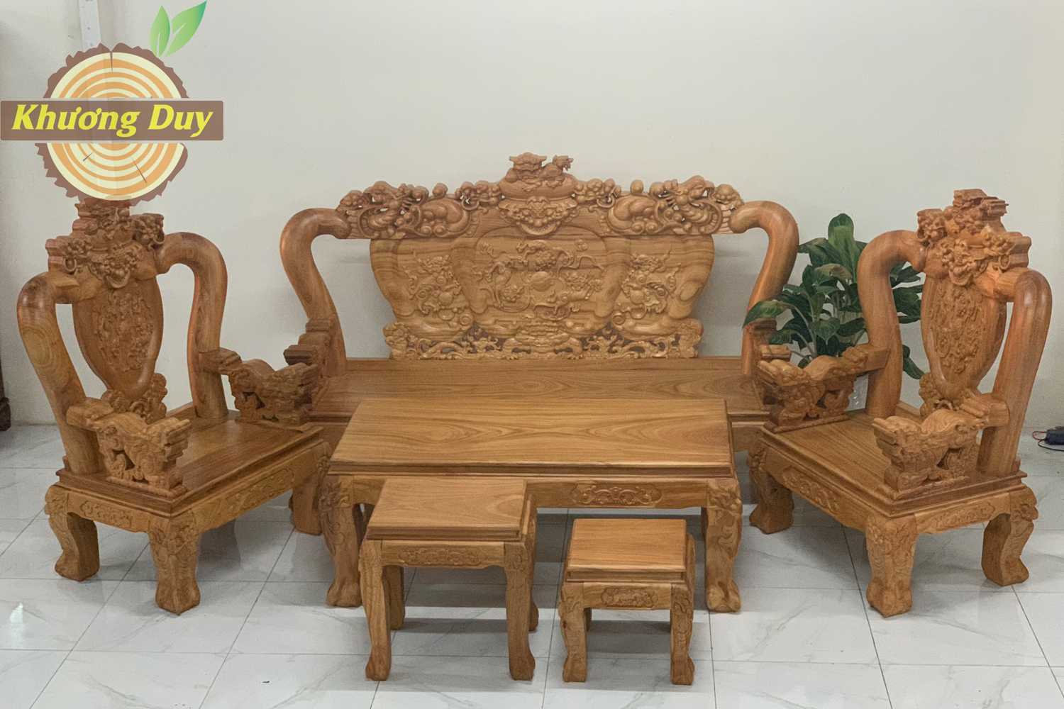 Bộ sofa gỗ Gõ Đỏ chạm Nghê GĐ22