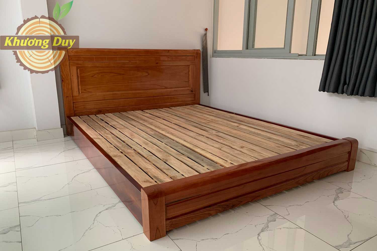 Giường ngủ gỗ xoan đào sát đất GN01